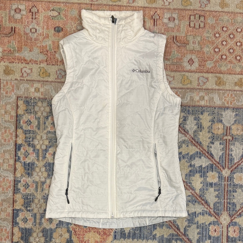 Columbia Ivory Quilted Vest